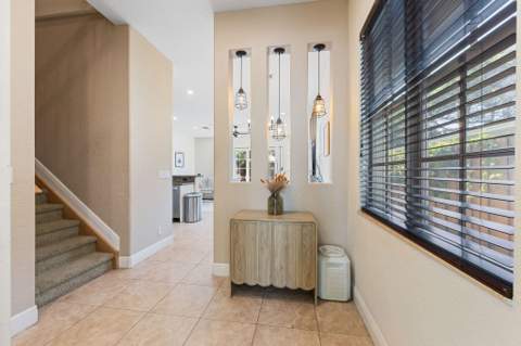 1323 NE 5th Terrace #1323, Fort Lauderdale FL - photo 17 of 58