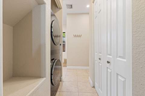 1323 NE 5th Terrace #1323, Fort Lauderdale FL - photo 23 of 58