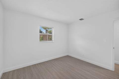 1718 NW 7th Street, Fort Lauderdale FL - photo 10 of 15