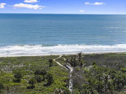 3209 S Lakeview Circle #8105, Hutchinson Island FL - photo 22 of 37