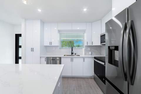 6335 Southgate Boulevard, Margate FL - photo 10 of 39
