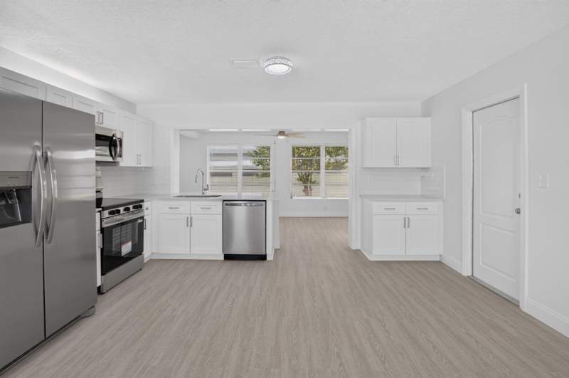 3 bedroom Single Family Residence at 2080 SW 13th Way, Palm Beach Leisureville Sec 8, Boynton Beach — photo 3