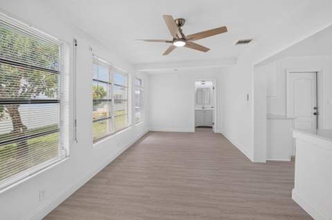 2080 SW 13th Way, Boynton Beach FL - photo 9 of 39