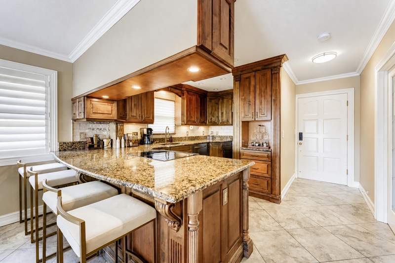 2 bedroom Condominium at 326 Northlake Drive #201, Northlake Villas Condo, North Palm Beach — photo 5