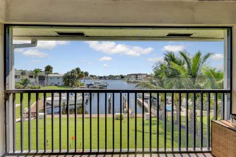 326 Northlake Drive #201, North Palm Beach FL - photo 24 of 28