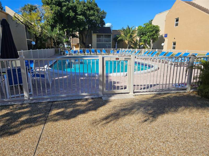 2 bedroom Condominium at 959 SE 2nd Avenue #117, Deerfield Pines North Condo, Deerfield Beach — photo 4