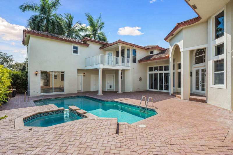 5 bedroom Single Family Residence at 6162 NW 121st Avenue, Heron Bay Two, Coral Springs — photo 3