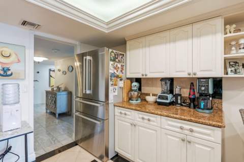 1800 S Ocean Boulevard #708, Lauderdale-By-The-Sea FL - photo 18 of 77