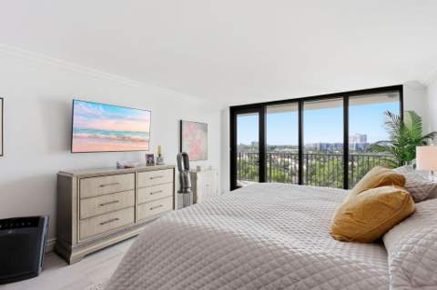 1800 S Ocean Boulevard #708, Lauderdale-By-The-Sea FL - photo 22 of 77