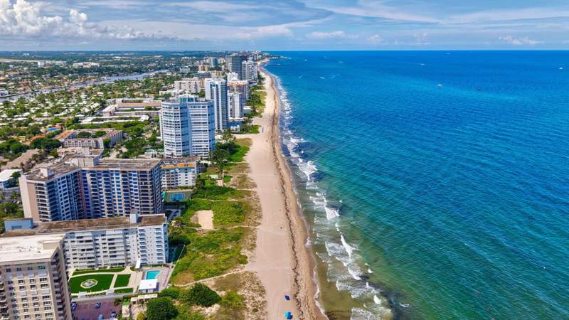 2 bedroom Condominium at 1800 S Ocean Boulevard #708, Hampton Beach Club Condo, Lauderdale-By-The-Sea — photo 2