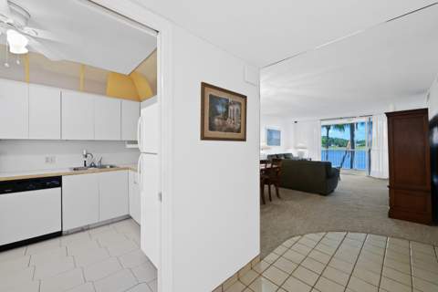 3051 N Course Drive #211, Pompano Beach FL - photo 11 of 25
