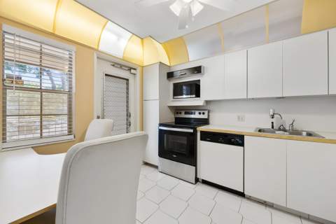 3051 N Course Drive #211, Pompano Beach FL - photo 14 of 25