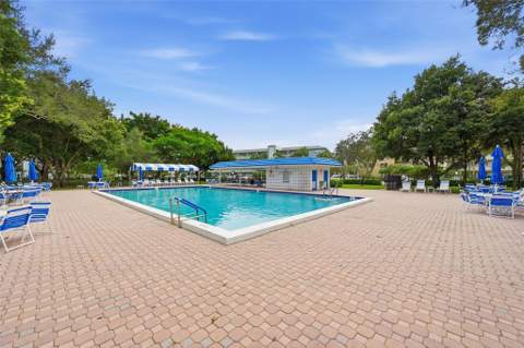 3003 Portofino Isle #B2, Coconut Creek FL - photo 21 of 31