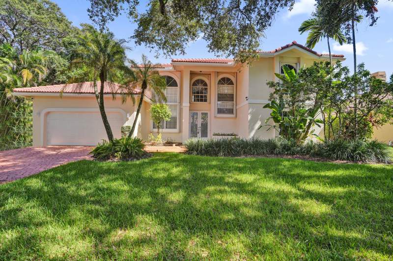 4 bedroom Single Family Residence at 6020 NW 61st Manor, Countrys Point, Parkland — photo 4