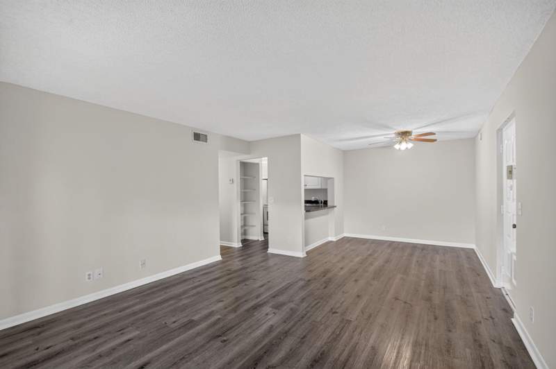 2 bedroom Condominium at 623 Sea Pine Way #E2, Pine Ridge North II Condo, Greenacres — photo 4