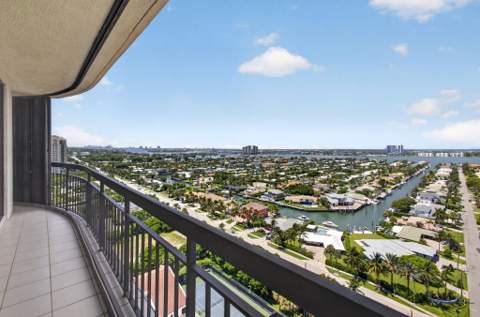 4100 N Ocean Drive #1904, Singer Island FL - photo 24 of 59