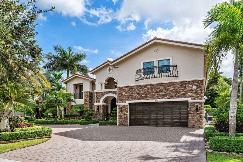 6 bedroom Single Family Residence at 7976 Canopy Terrace, Parkland Golf & Country Club, Parkland — photo 4