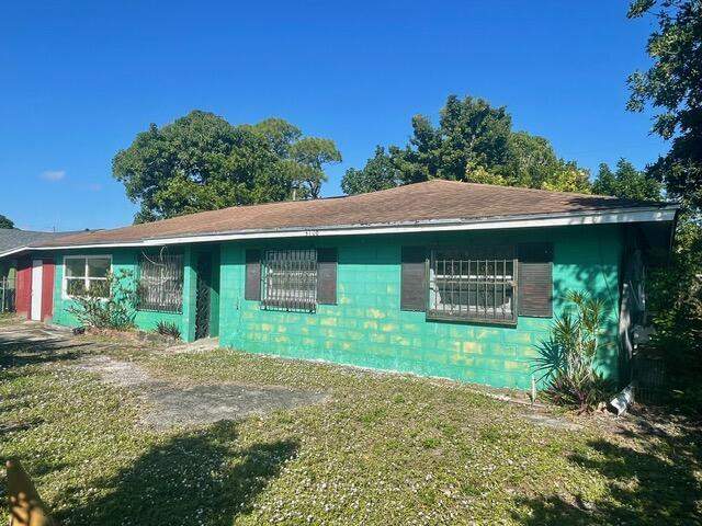 3 bedroom Single Family Residence at 3106 Tropic Boulevard, Sheraton Plaza Unit 2 Replat, Fort Pierce — photo 5
