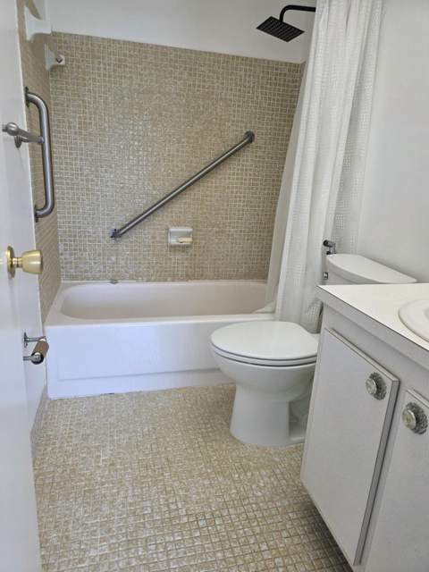 6600 Royal Palm Boulevard #304B, Margate FL - photo 8 of 20