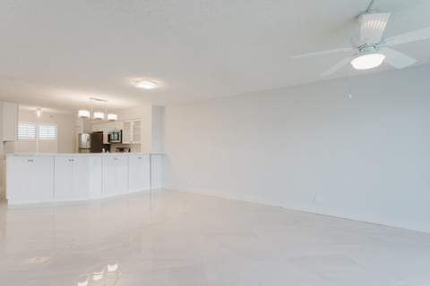 2217 Cypress Island Drive #508, Pompano Beach FL - photo 12 of 58