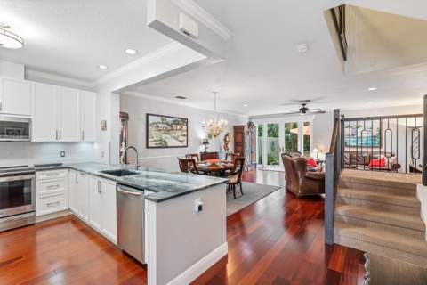 517 SW 7th Avenue #7, Fort Lauderdale FL - photo 23 of 26