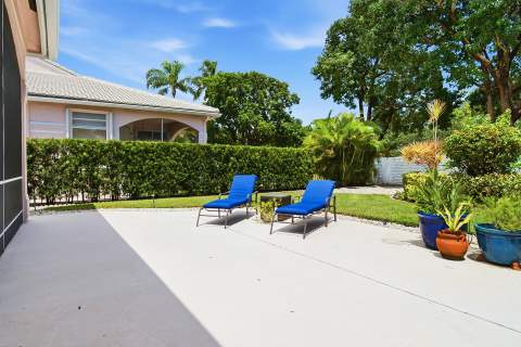 221 Green Point Circle, Palm Beach Gardens FL - photo 16 of 38