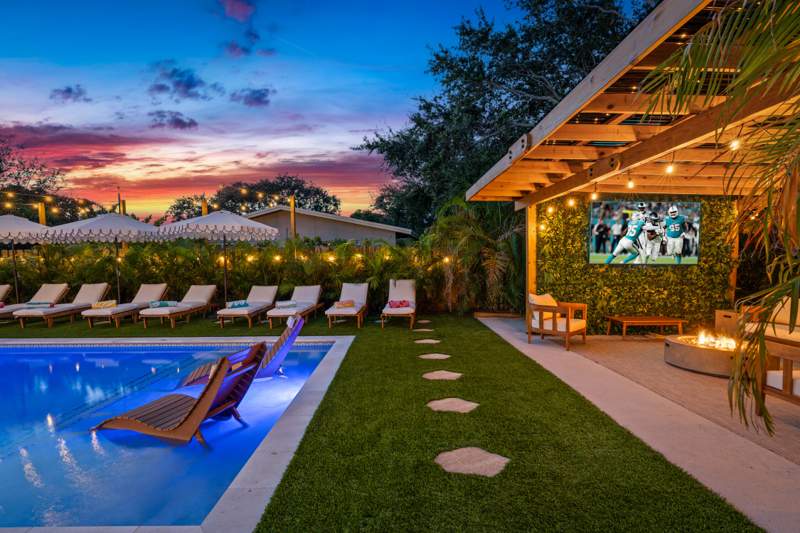 4 bedroom Single Family Residence at 275 NE 16th Street, Plumosa Park Sec A, B And D, Delray Beach — photo 3