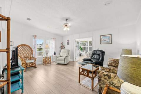 3608 Sleepy Hollow Lane, Port St. Lucie FL - photo 7 of 30