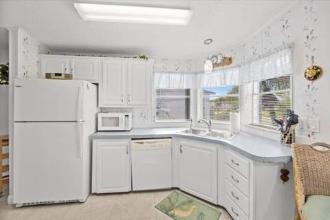 3608 Sleepy Hollow Lane, Port St. Lucie FL - photo 14 of 30
