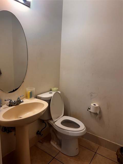 1820 NW 78th Avenue, Pembroke Pines FL - photo 8 of 13