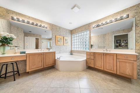 7078 Francisco Bend Drive, Delray Beach FL - photo 24 of 83
