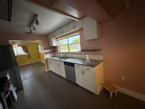 4400 Applecrest Drive, Palm Beach Gardens FL - photo 16 of 45