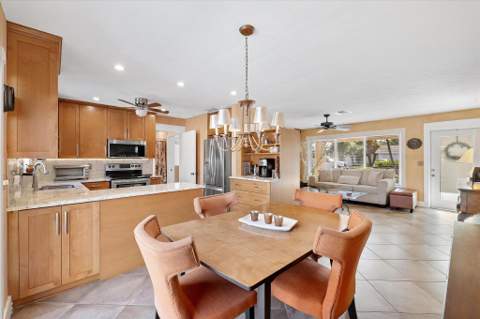 3241 NE 9th Terrace, Pompano Beach FL - photo 12 of 55