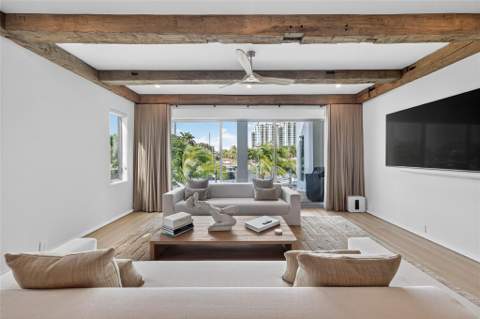 621 SW 5 Place, Fort Lauderdale FL - photo 12 of 75
