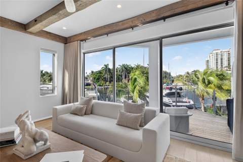 621 SW 5 Place, Fort Lauderdale FL - photo 16 of 75