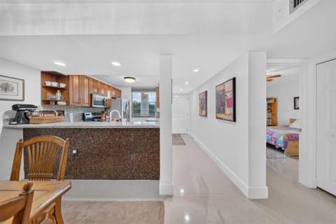 1719 Whitehall Drive #303, Davie FL - photo 7 of 59