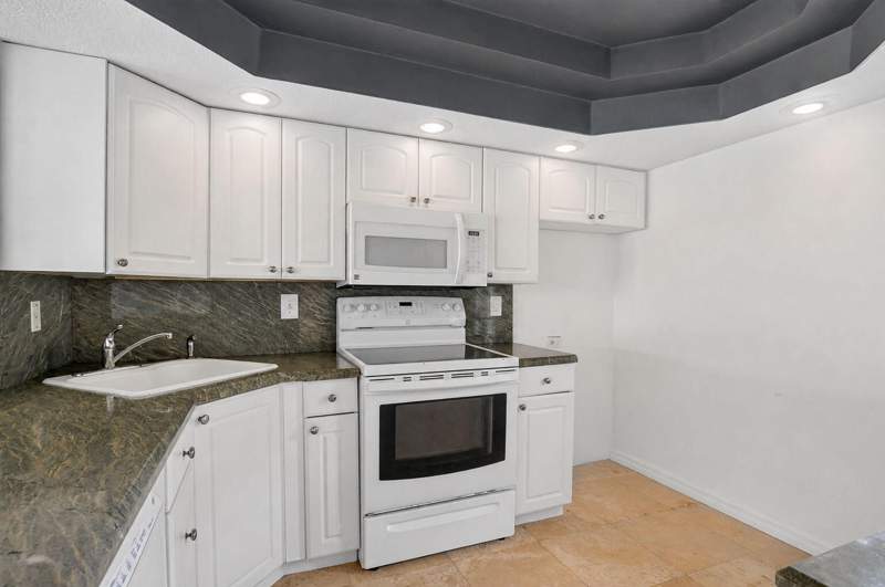 2 bedroom Condominium at 2871 N Ocean Boulevard #C309, San Remo Condo, Boca Raton — photo 5