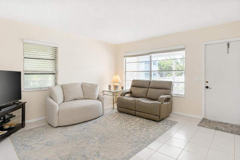 2 bedroom Condominium at 632 Snug Harbor Drive #D18, Snug Harbor Gardens Condo, Boynton Beach — photo 3