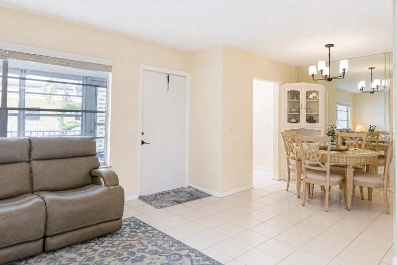 2 bedroom Condominium at 632 Snug Harbor Drive #D18, Snug Harbor Gardens Condo, Boynton Beach — photo 2