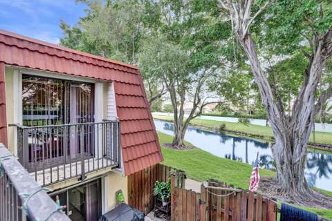 9993 NW 7th Street, Plantation FL - photo 17 of 29