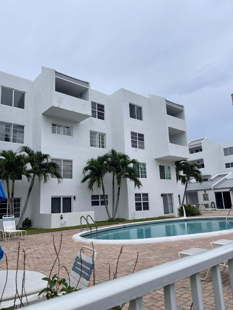 1 bedroom Condominium at 2840 NE 14th St Causeway #203A, Casa La Quinta Condo, Pompano Beach — photo 3