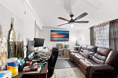 730 Gardenia Drive, Royal Palm Beach FL - photo 17 of 54