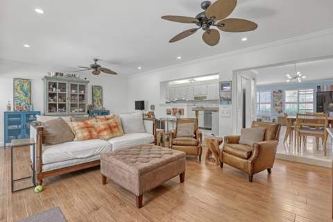 306 Cascade Lane, Palm Beach Shores FL - photo 18 of 53