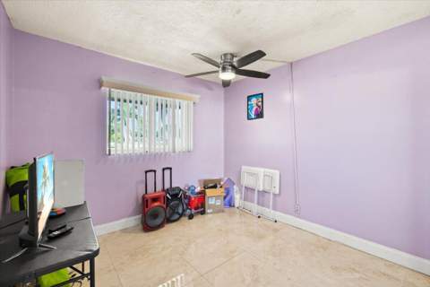 508 NE 2nd Terrace, Deerfield Beach FL - photo 18 of 32