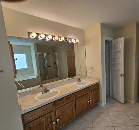 1179 SW Dorchester Street, Port St. Lucie FL - photo 10 of 29