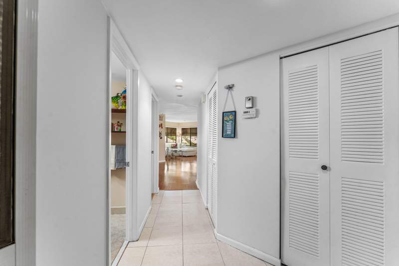 2 bedroom Condominium at 5040 Rose Hill Drive #206, Rosehill Condo, Boynton Beach — photo 4