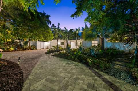 1500 Middle River Drive, Fort Lauderdale FL - photo 6 of 69