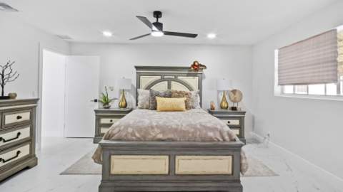 625 W 2nd Street, Riviera Beach FL - photo 11 of 26