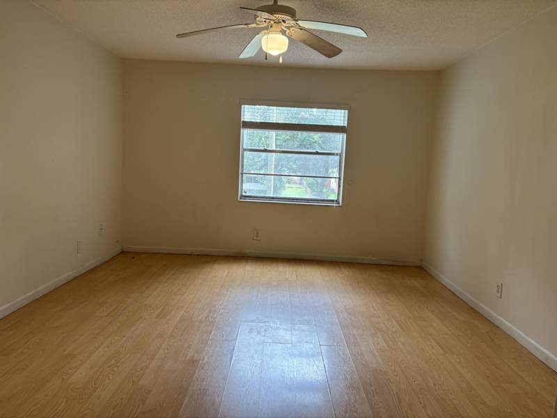 1 bedroom Condominium at 7501 NW 16th Street #3207, Village Square Condo, Plantation — photo 4