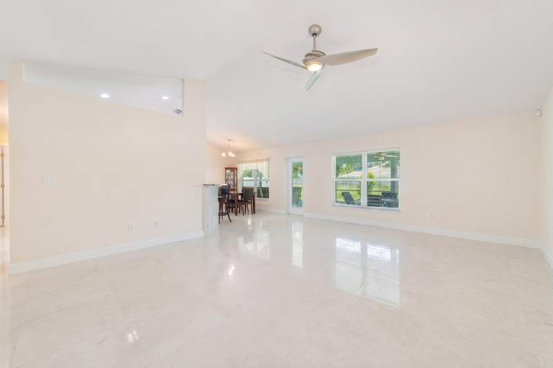 3 bedroom Single Family Residence at 2601 SE Caladium Avenue, Port St Lucie Section 30, Port St. Lucie — photo 4